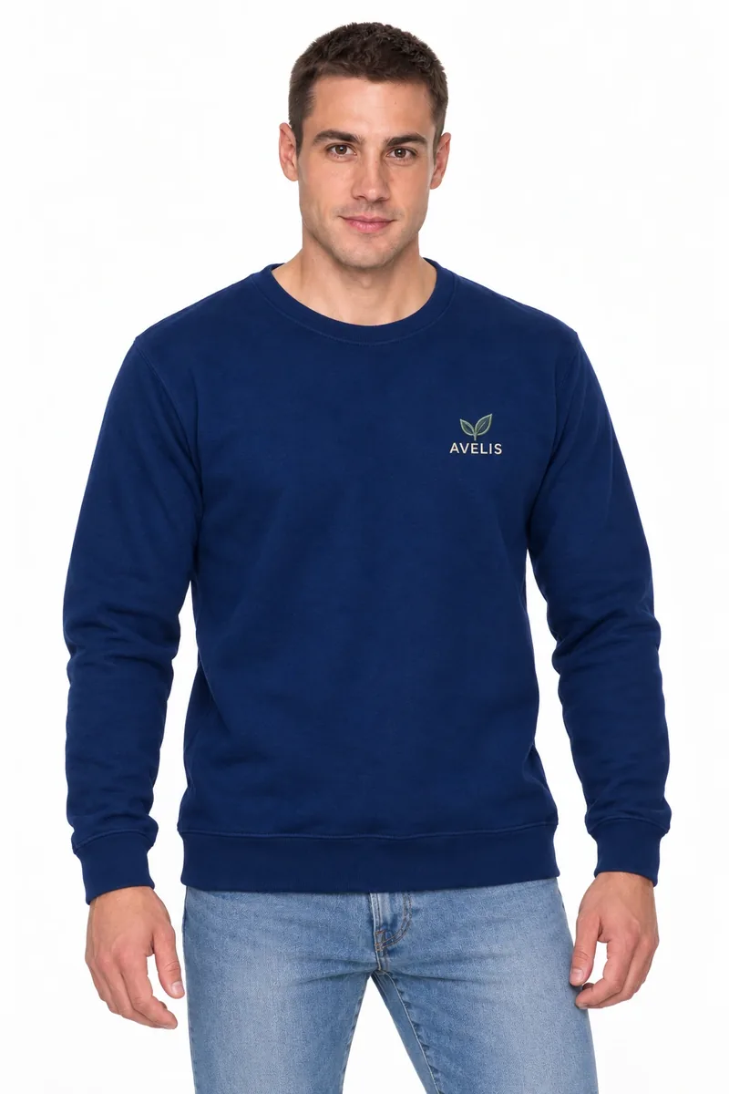 Bluza Promostars Weekend (granatowa) z haftem logo na piersi — przykładowe logo AVELIS, zdjęcie poglądowe